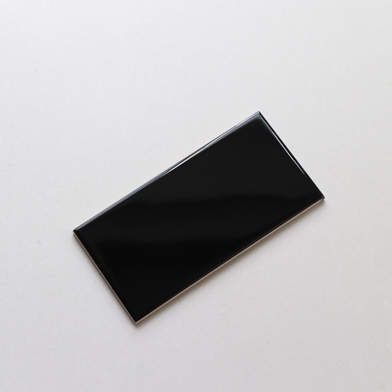 100x200mm黑色瓷片