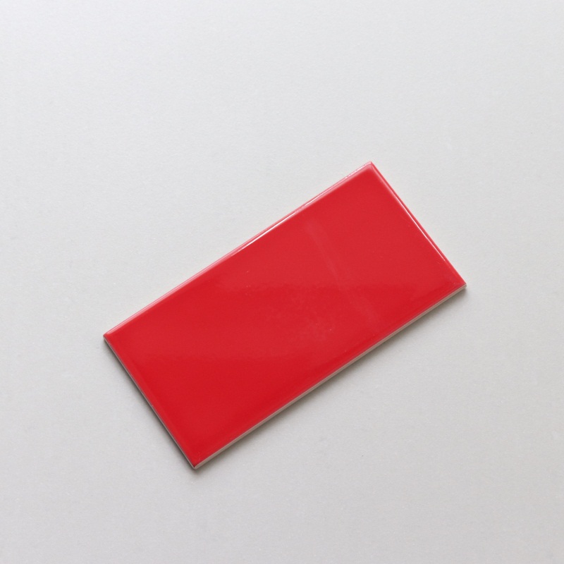 100x200mm红色瓷片