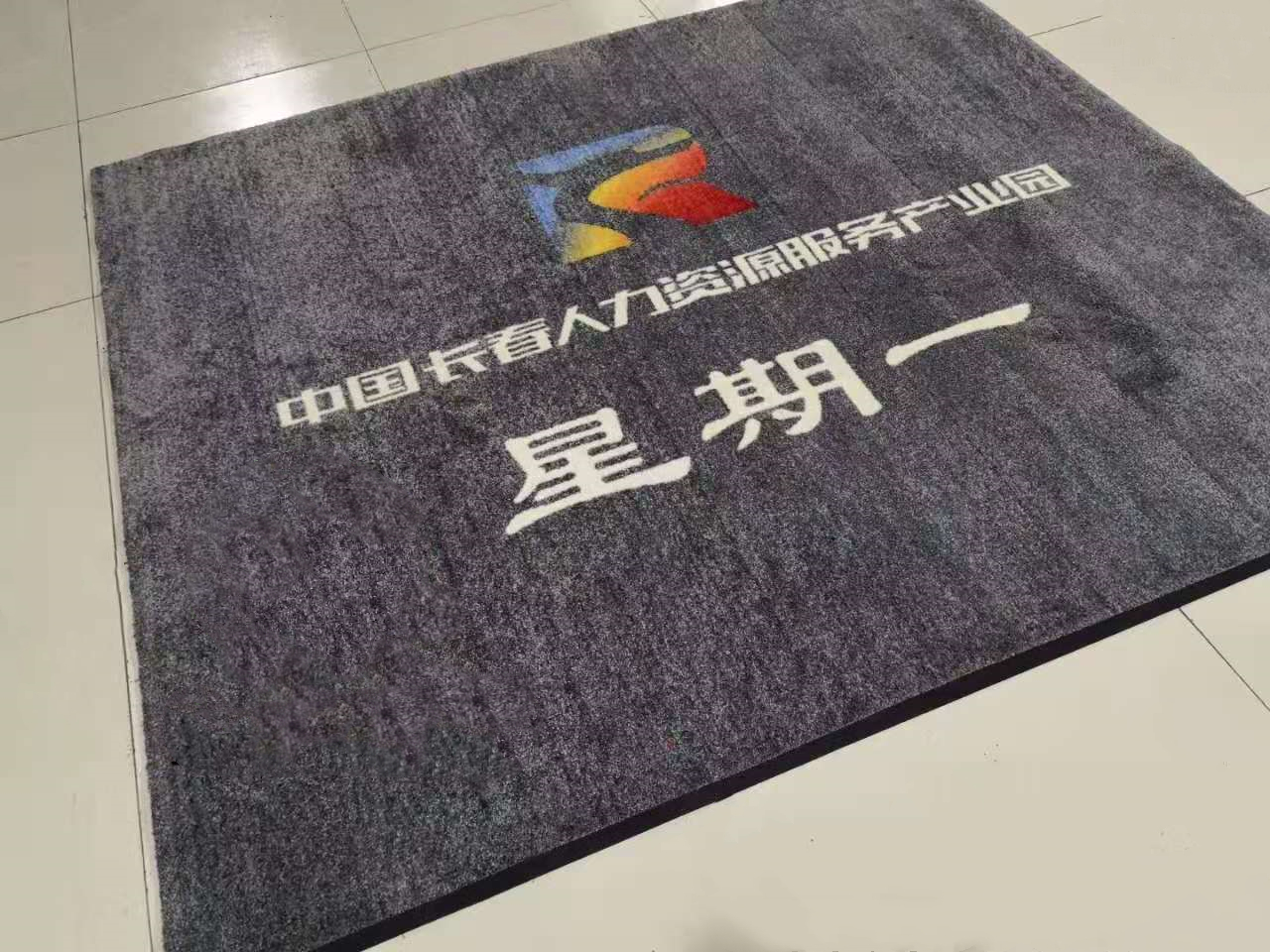 电梯地垫定制LOGO毯扶梯地垫LOGO地毯