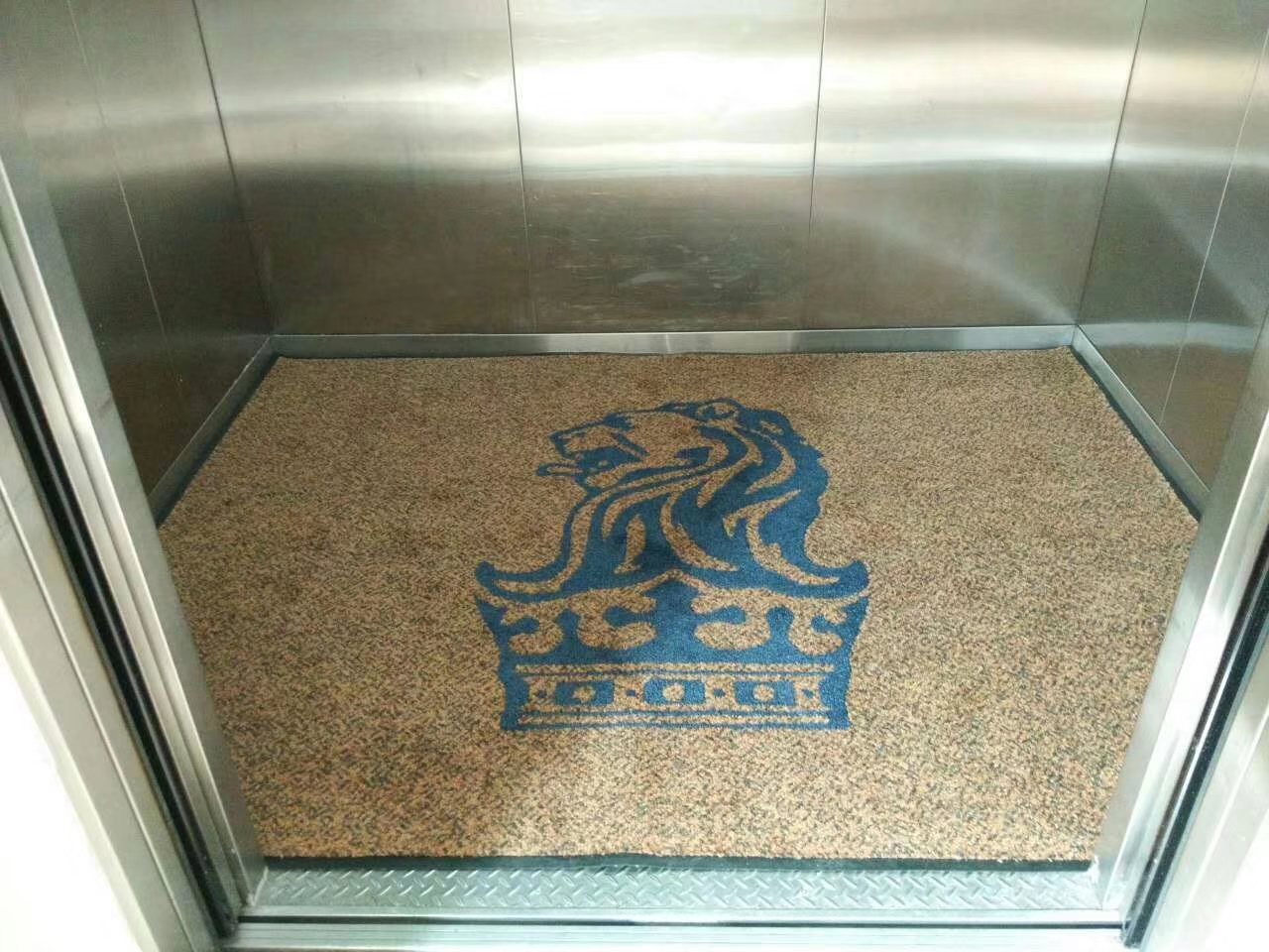 电梯地垫定制LOGO毯扶梯地垫LOGO地毯
