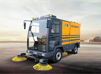 C220纯吸式道路清扫车