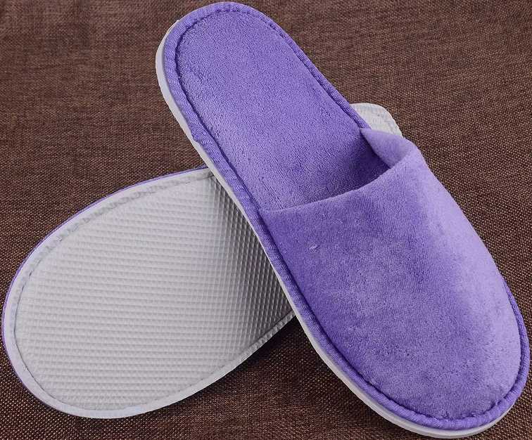 紫色仿棉拖鞋