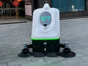 室外清洁机器人参数天花板毛驴快跑S977进入交付