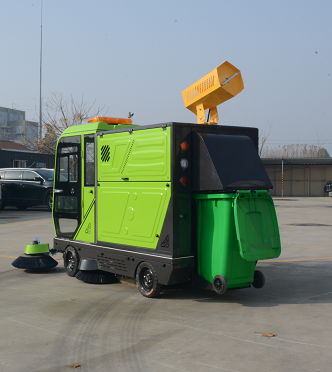 索玛特四轮五刷多功能挂桶款驾驶式电动扫地车