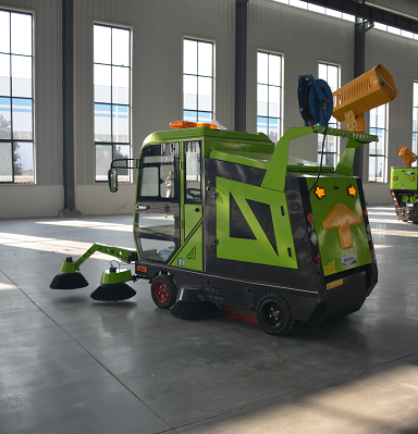 索玛特四轮七刷多功能自卸款驾驶式电动扫地车