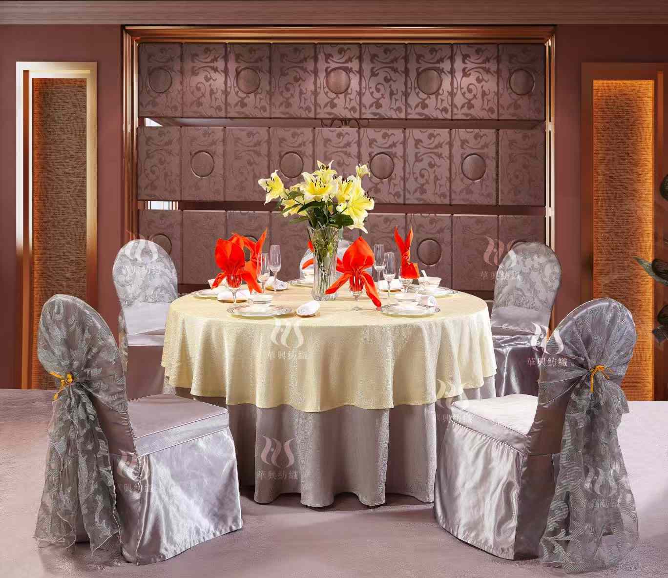 Catering linens