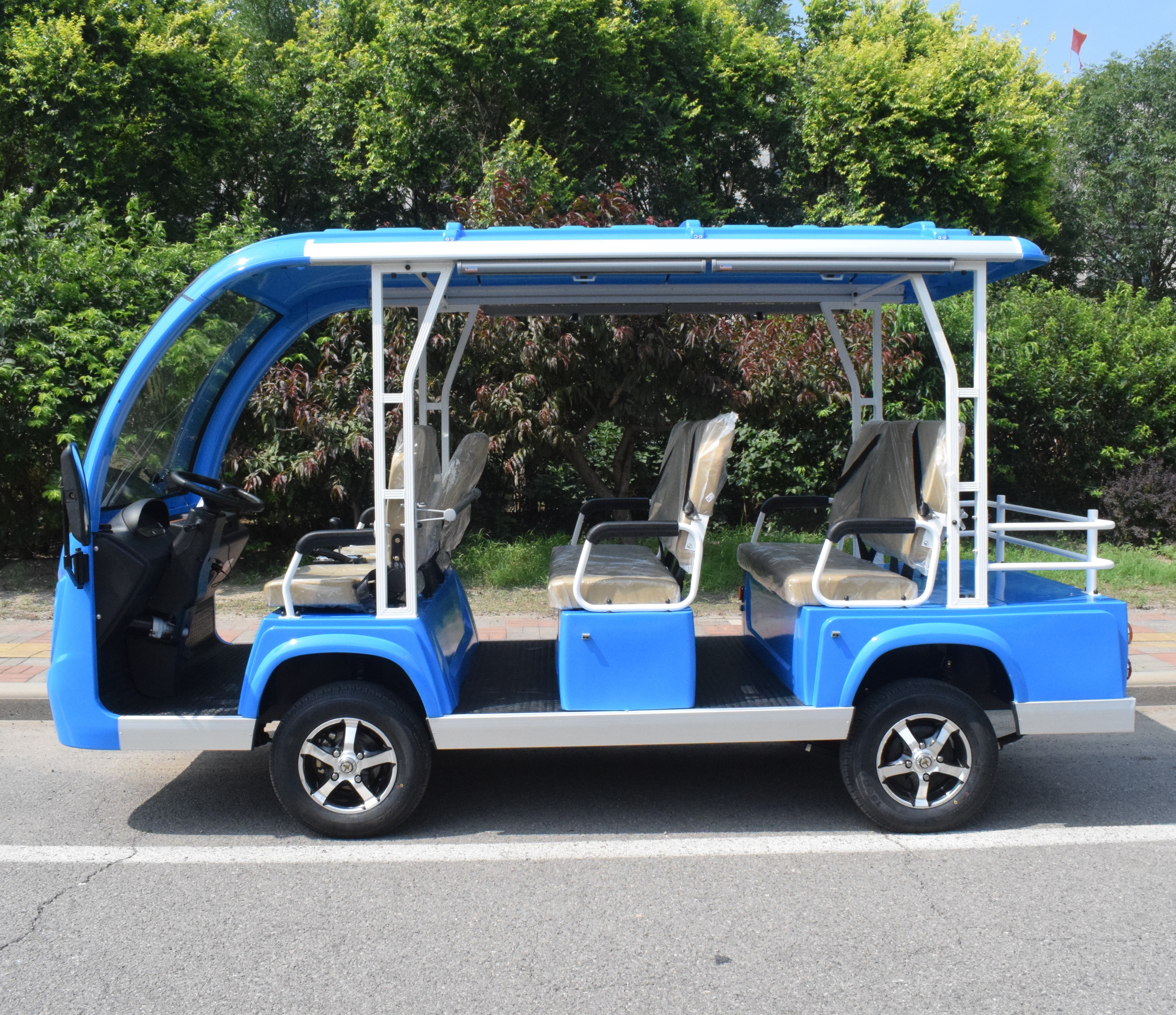 ZYCAR 8-seater electric sightseeing car A8