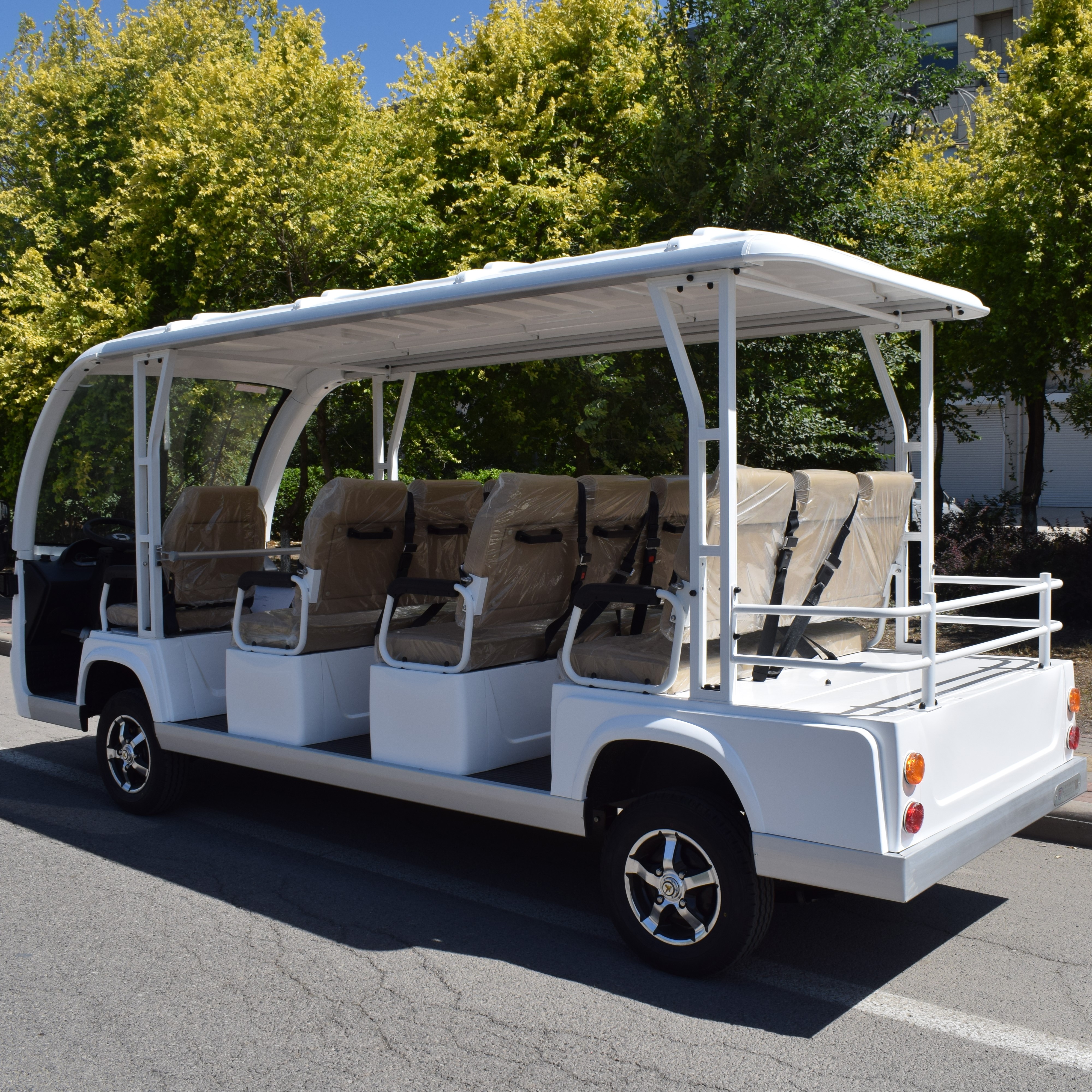 ZYCAR 11-seater electric sightseeing car A11